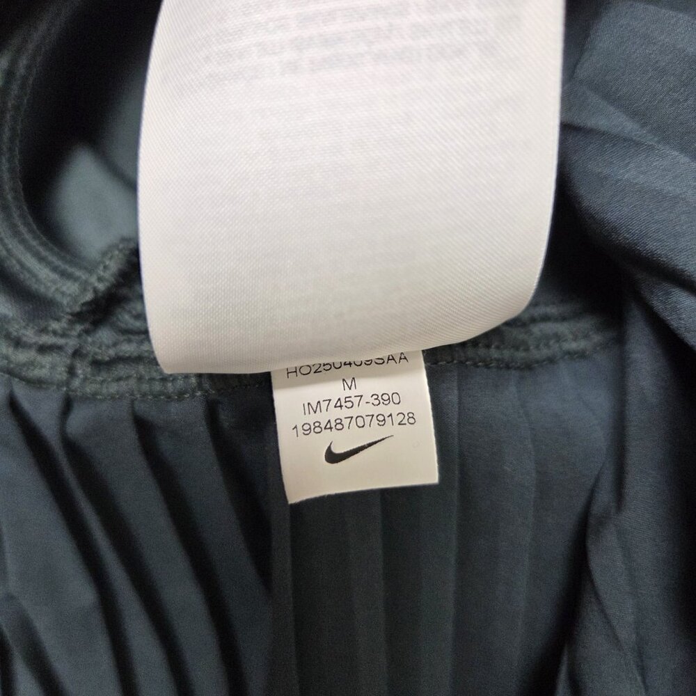 Nike Sportswear Pleated Jacket Womens Medium Seaweed Sail IM7457-390 Oversized - Picture 10 of 10